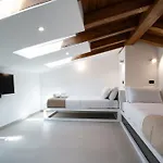 Lux Santa Lucia