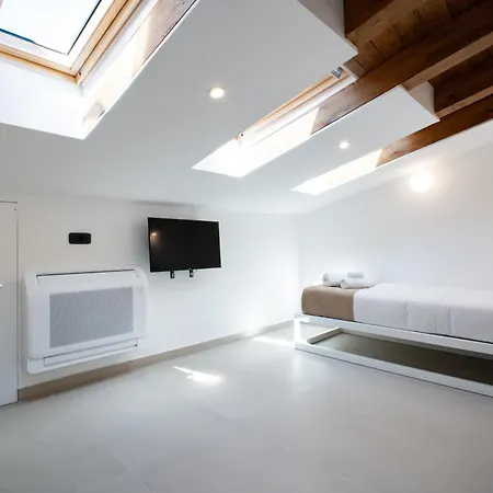 Lux Santa Lucia Bed & Breakfast *
